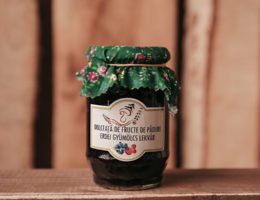 Gem de fructe de pădure