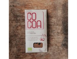 Ciocolată raw-vegan cu cireșe